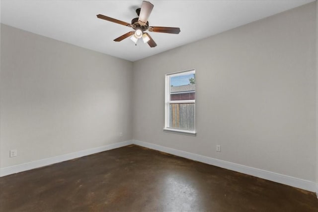 unfurnished room featuring ceiling fan