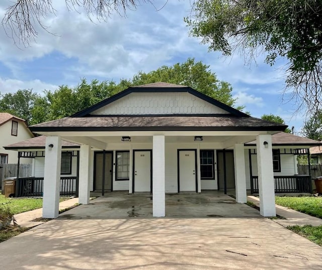 bungalow-style house with a carport