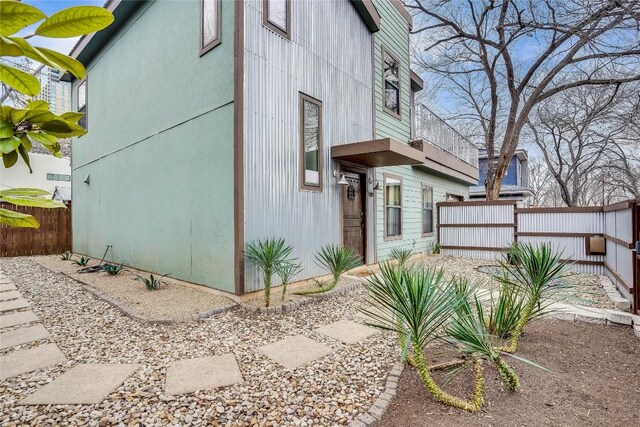 1109 Holly St Unit B, Austin, TX 78702 - view of side of property