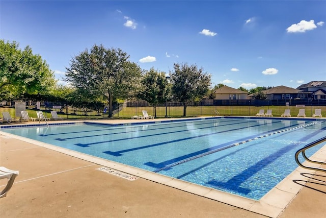 pool with fence