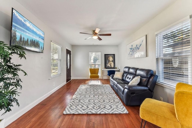 906 E 43rd St, Austin, TX 78751 - living area featuring wood finished floors and a ceiling fan