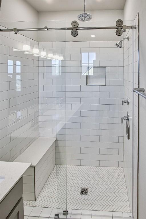 5812 Rotunda Vw, Austin, TX 78747 - full bath with a shower stall and vanity