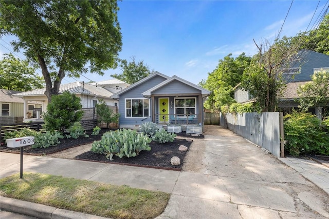 bungalow-style house with covered porch