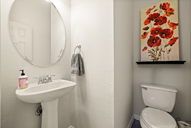 2621 Golden Gate Park, Austin, TX 78732 - bathroom featuring toilet