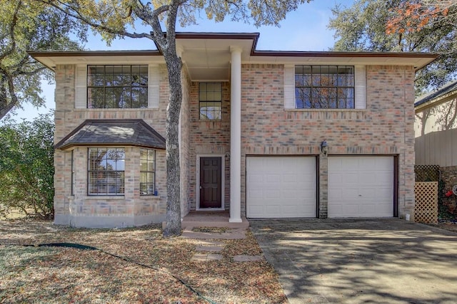 view of front facade featuring a garage