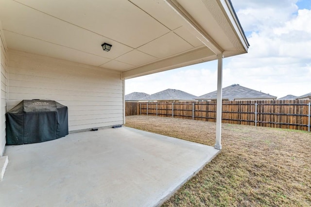 view of patio featuring a fenced backyard