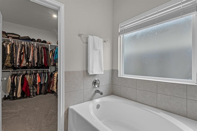 2221 Clove Ct, Temple, TX 76501 - bathroom featuring a bath