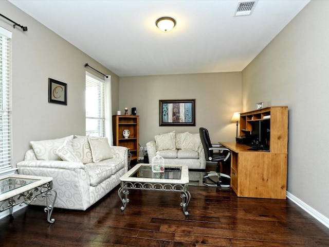 1533 Cresson Trl, Leander, TX 78641 - living area featuring wood finished floors and baseboards