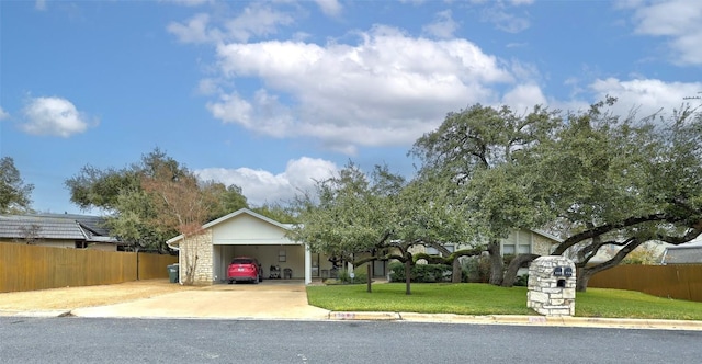 view of front of property with a front yard