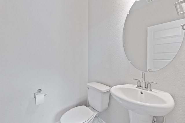 336 Blue Oasis Ln, Leander, TX 78641 - half bath with toilet and a sink