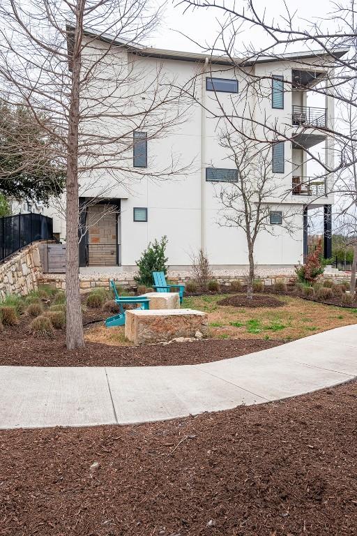2050 Lohmans Spur Rd Unit 102, Lakeway, TX 78734 - view of home's exterior