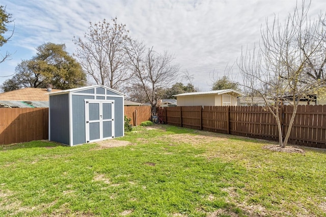 10113 Quail Hutch Dr, Austin, TX 78758 - view of yard