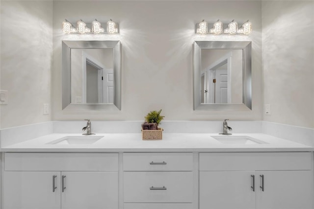 1514 Green Valley Ln, Granite Shoals, TX 78654 - bathroom featuring double vanity