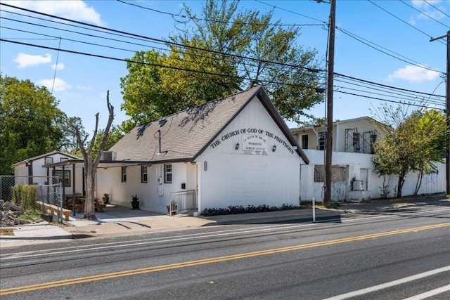 2607 E 5th St, Austin, TX 78702 - photo 2