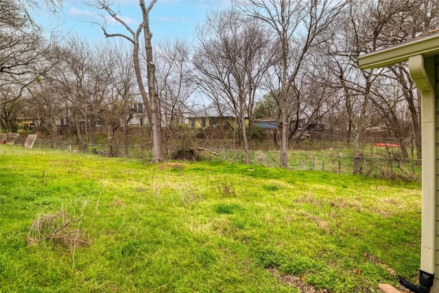 1406 Webberville Rd, Austin, TX 78721 - view of yard