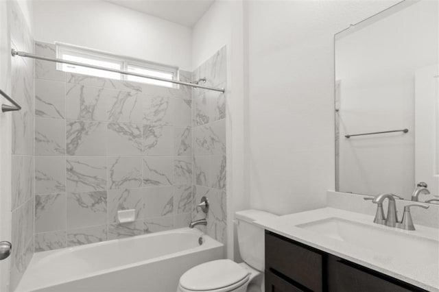 168 Bosque Dr, San Marcos, TX 78666 - full bathroom featuring toilet, bathing tub / shower combination, and vanity
