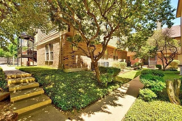 5608 Cougar Dr Unit 203, Austin, TX 78745 - photo 1