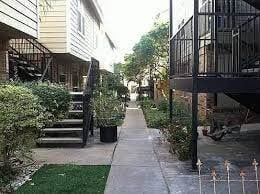 5608 Cougar Dr Unit 203, Austin, TX 78745 - photo 9