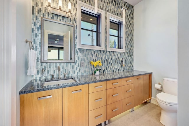 702 Crystal Mountain Dr, Austin, TX 78733 - bathroom with tasteful backsplash and double vanity