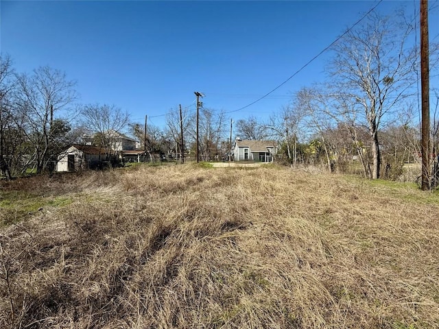 104 Sams St, Taylor, TX 76574