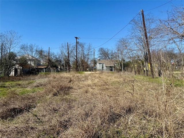 104 Sams St, Taylor, TX 76574