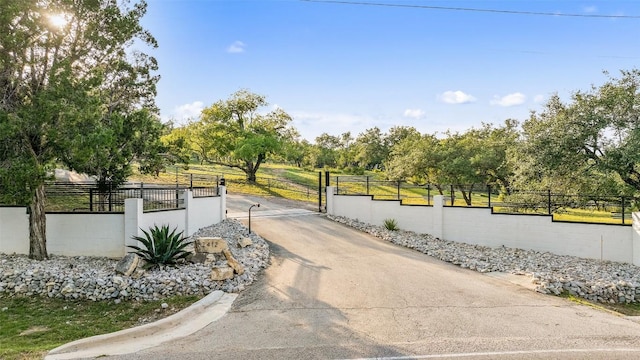 2412 Bee Creek Rd, Spicewood, TX 78669 - photo 40