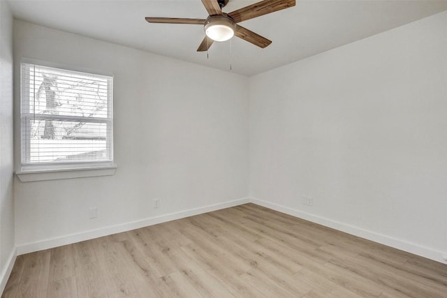 1402 Valleyridge Cir, Austin, TX 78704 - unfurnished room featuring light wood finished floors and ceiling fan