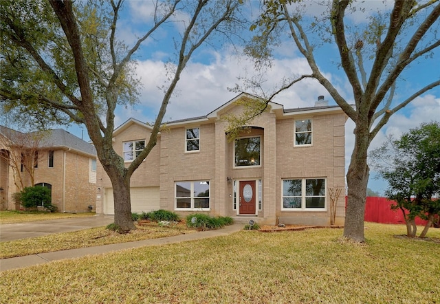 view of front of property with a front yard