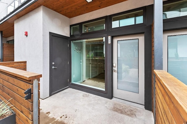 2002 E 7th St Unit 204, Austin, TX 78702 - entrance to property featuring stucco siding