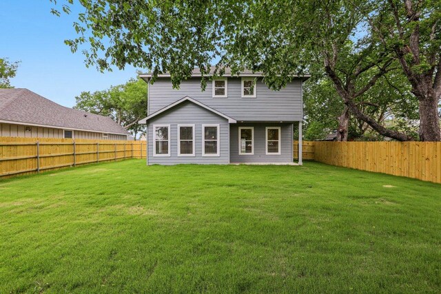 346 Webb St, Smithville, TX 78957 - photo 3