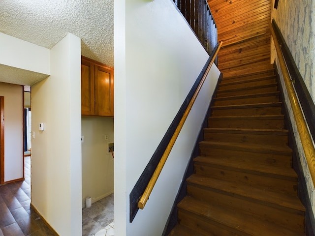 569 N Berry Rdg, Caldwell, TX 77836 - photo 8