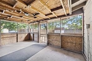 view of patio / terrace with an outdoor kitchen