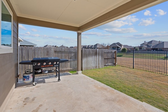 view of patio featuring a residential view
