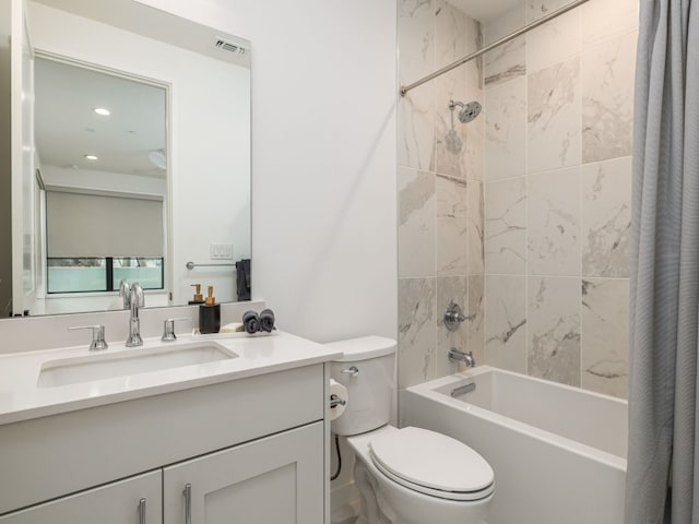 full bath featuring visible vents, toilet, shower / bathtub combination with curtain, and vanity