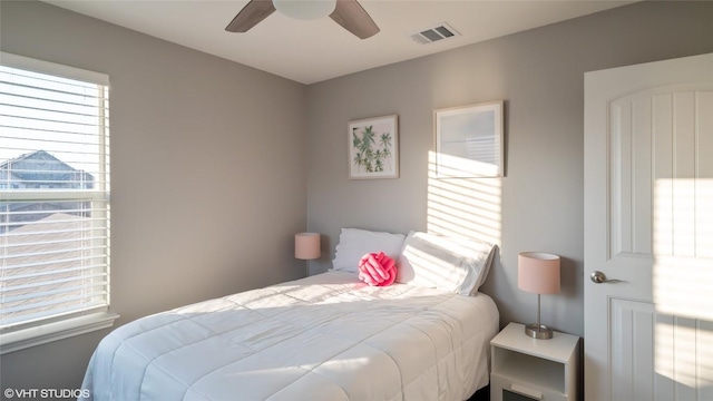 6205 Conestoga Wagon Way, Del Valle, TX 78617 - bedroom with ceiling fan