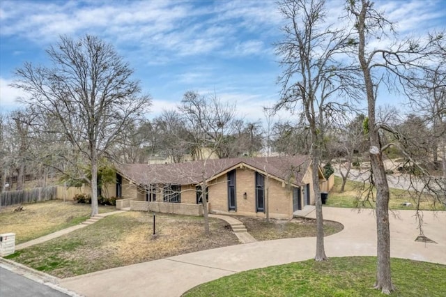 Listing photo 2 for 2809 Pecan Valley Dr, Temple TX 76502