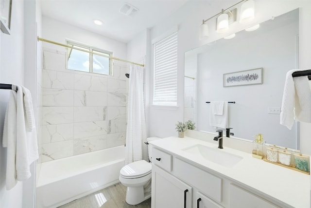 1635 Nature View Loop, Driftwood, TX 78619 - bathroom with vanity and shower / bath combo