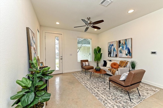 1912 Bunche Rd Unit B, Austin, TX 78721 - living area with recessed lighting and ceiling fan