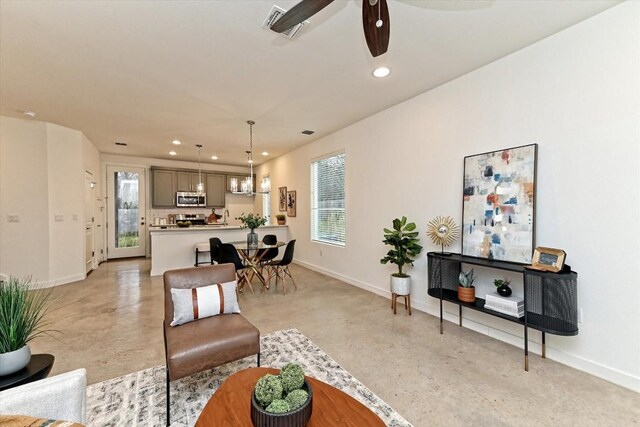 1912 Bunche Rd Unit B, Austin, TX 78721 - photo 7