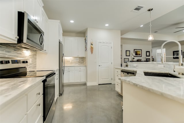 139 W Maple Dr, Marble Falls, TX 78654 - photo 6