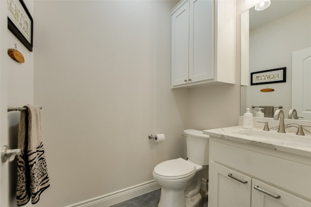 139 W Maple Dr, Marble Falls, TX 78654 - half bath featuring baseboards, vanity, and toilet