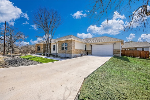 139 W Maple Dr, Marble Falls, TX 78654 - ranch-style home featuring an attached garage, concrete driveway, and brick siding