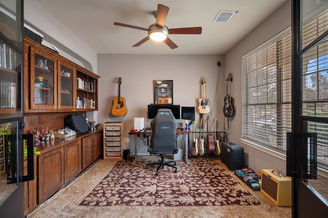 605 Hickory Run Dr, Cedar Park, TX 78613 - office space featuring a ceiling fan