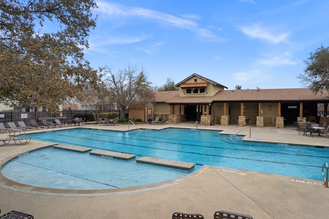 605 Hickory Run Dr, Cedar Park, TX 78613 - community pool with a patio