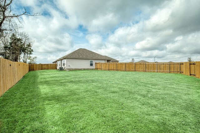 13029 Field Plow Ln, Elgin, TX 78621 - view of yard featuring cooling unit