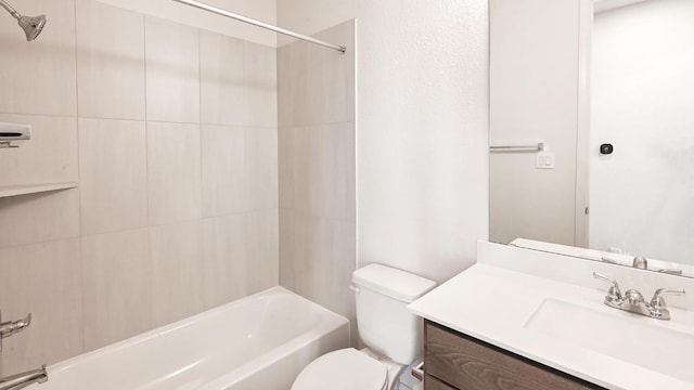 657 Bay Breeze Dr, Kyle, TX 78640 - bathroom with vanity and shower / bath combination