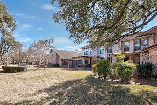 11512 Tin Cup Dr Unit 211, Austin, TX 78750 - view of grassy yard