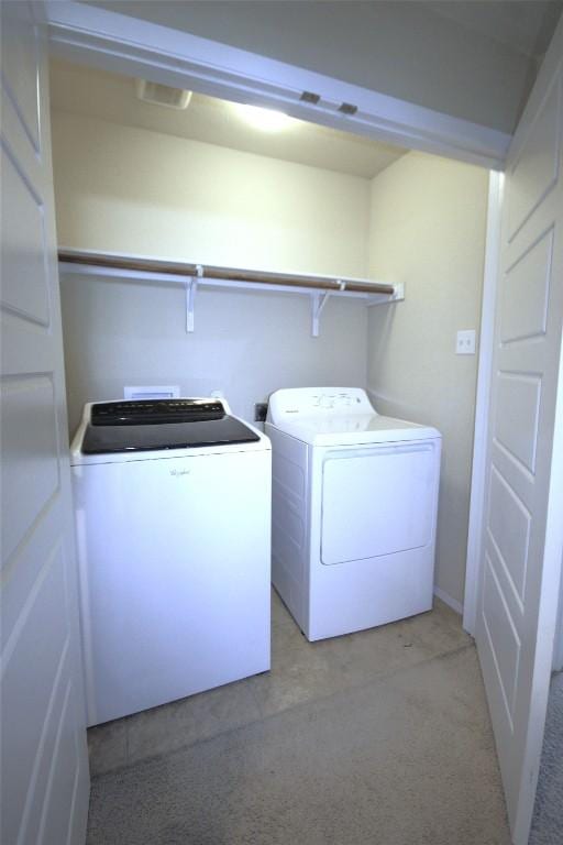 116 Four Star Dr, Elgin, TX 78621 - washroom featuring washing machine and dryer