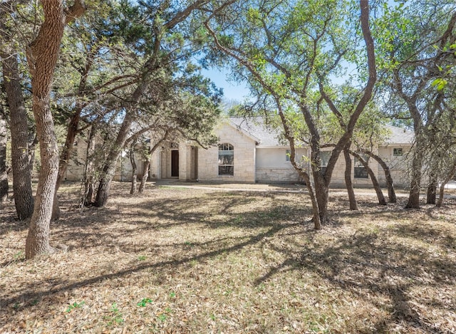 112 Twin Saddles, Dripping Springs, TX 78620 - photo 1