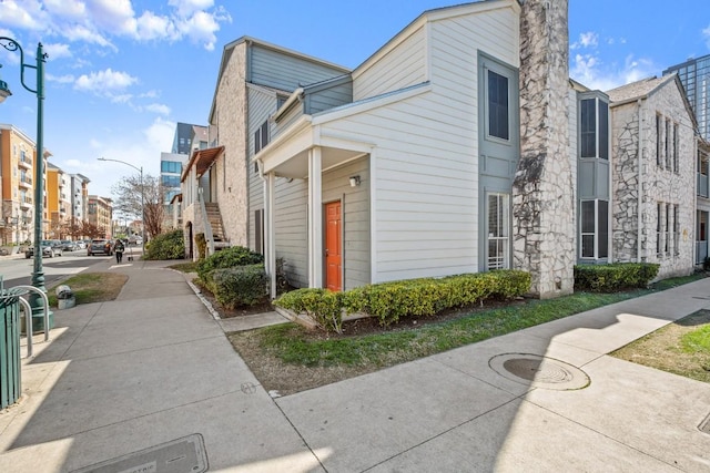 2529 Rio Grande St Unit 7, Austin, TX 78705 - view of property exterior featuring a residential view